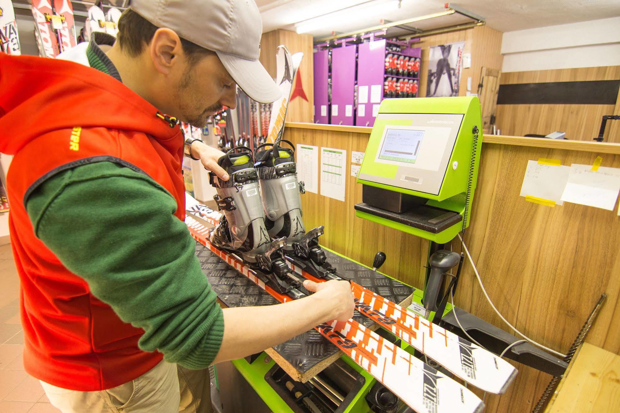 泰若乐尔霍夫高山酒店 施图拜河谷新施蒂夫特 外观 照片